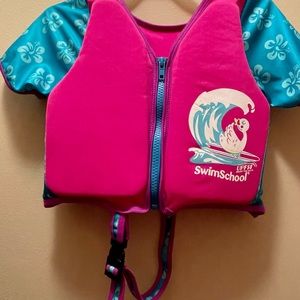 Little Girl’s Floatie Vest  for 4-6 yr old
